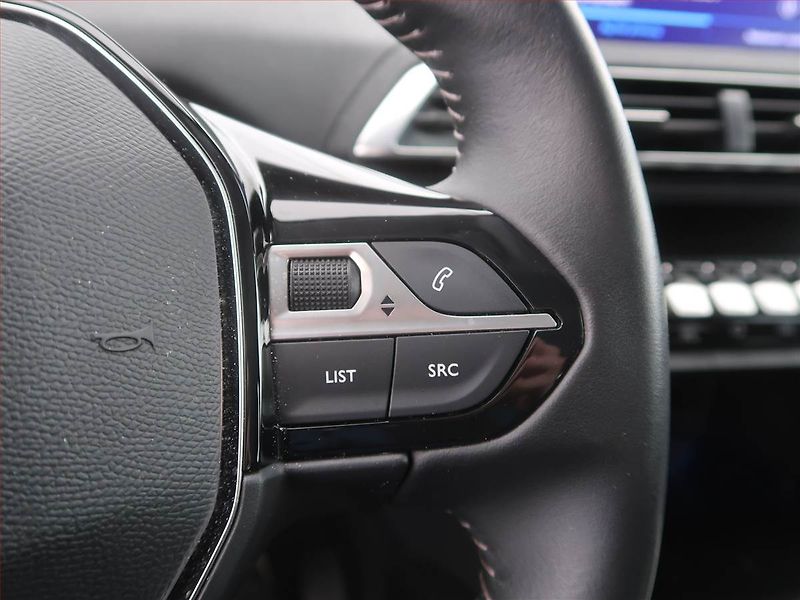Peugeot 3008 (2021) 1.2 PureTech - fotka 16 z 16