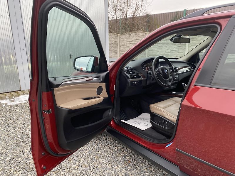 BMW X5 3.0TDi 4x4 235PS CZ TOP STAV!! - fotka 149 z 169