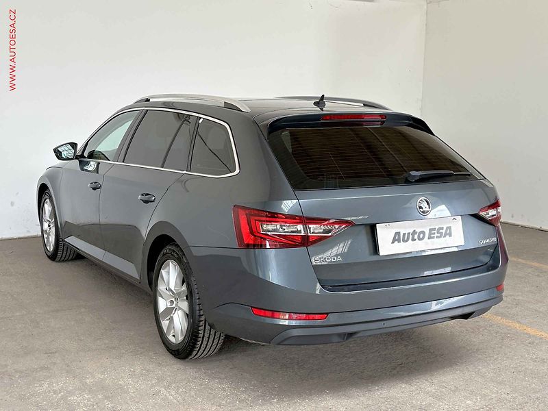 Škoda Superb (2019) 1.5TSi, Ambition, DSG, bixen - fotka 6 z 18