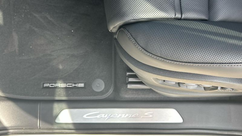 Porsche Cayenne S E-Hybrid - fotka 19 z 30