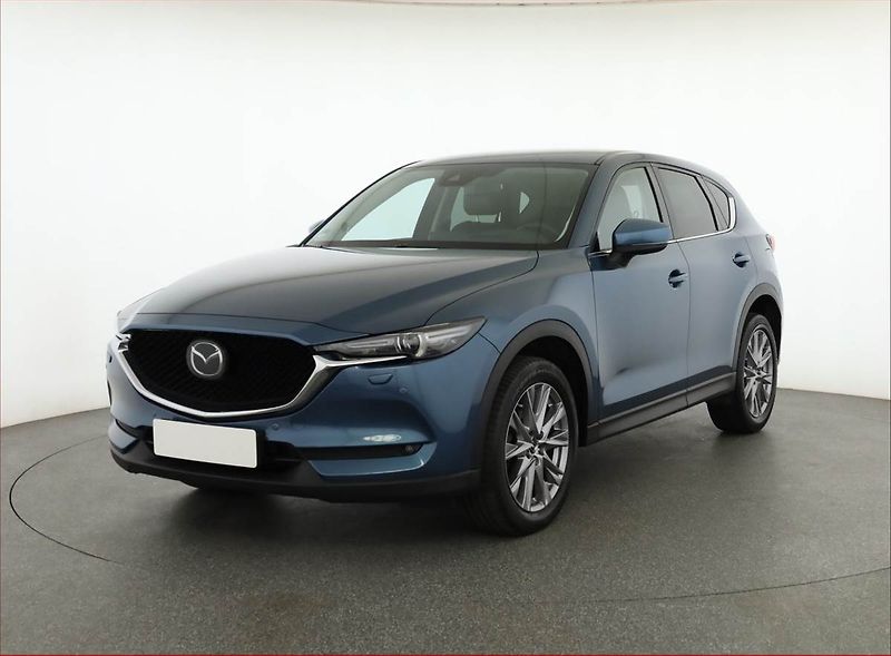 Mazda CX-5 (2017) Revolution TOP 2.0 Skyactiv-G - fotka 2 z 19