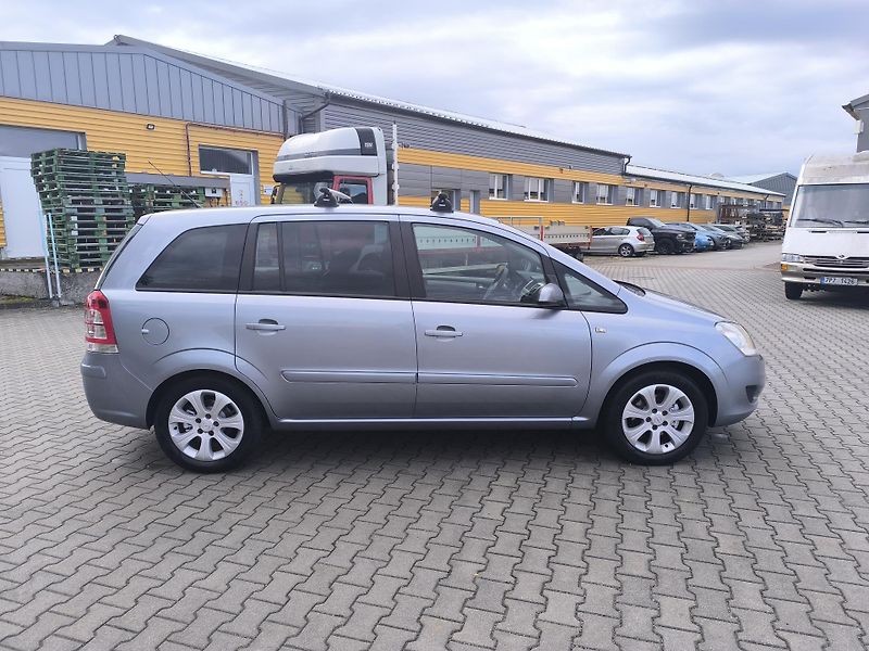 Opel Zafira (2008) 1.8  7MÍST,DOLOŽENÉ KM,SERVIS - fotka 6 z 36