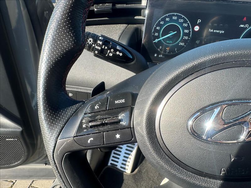 Hyundai Tucson 1,6 T-GDI HP 4WD DCT N LINE ST - fotka 21 z 34