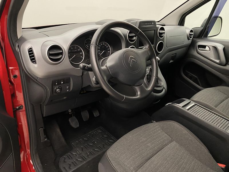 Citroën Berlingo MULTISPACE 1.6HDI REZERVACE - fotka 4 z 34