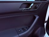 Škoda Rapid 1.4 TSi Elegance DSG, 1.Maj - náhled 12
