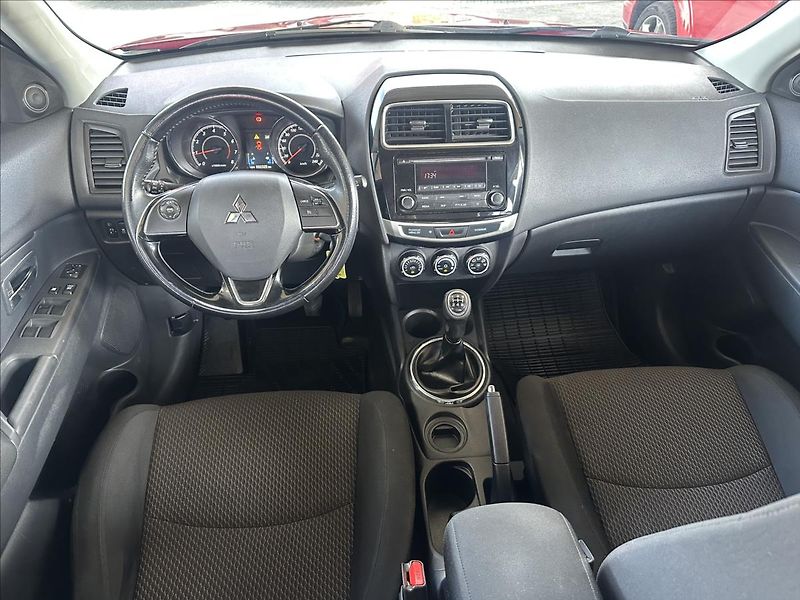 Mitsubishi ASX 1,6 - fotka 14 z 22