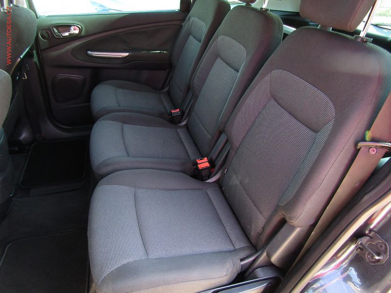 Ford S-MAX (2006) 2.0TDCi, AC, TZ - fotka 10 z 16