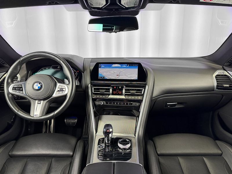 BMW M8 M850 xDrive M-SPORT, H&K, HUD, - fotka 10 z 36