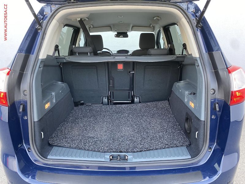 Ford Grand C-MAX (2013) 2.0TDCi, Bixen, navi, kamera - fotka 7 z 17