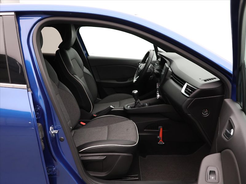 Renault Clio 1,0 TCe 67 kW Intens DPH - fotka 12 z 26