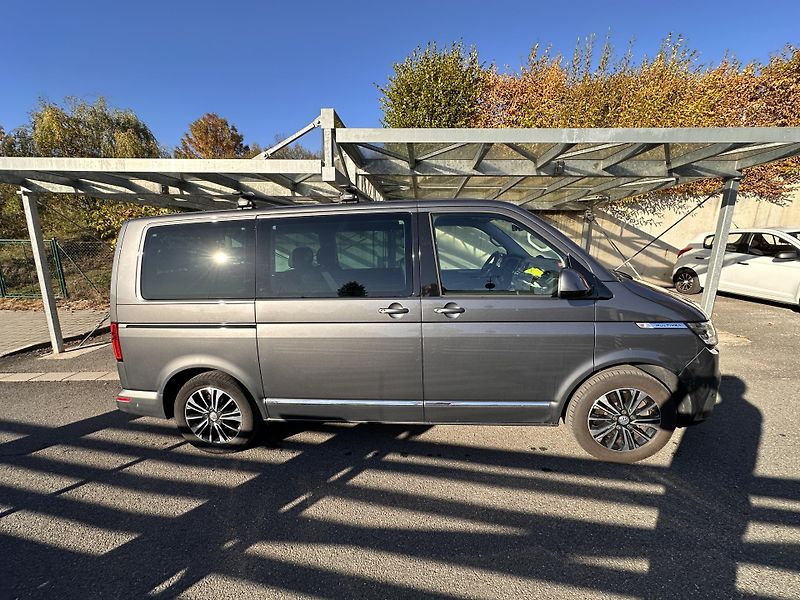 Volkswagen Multivan (2022) - fotka 2 z 21