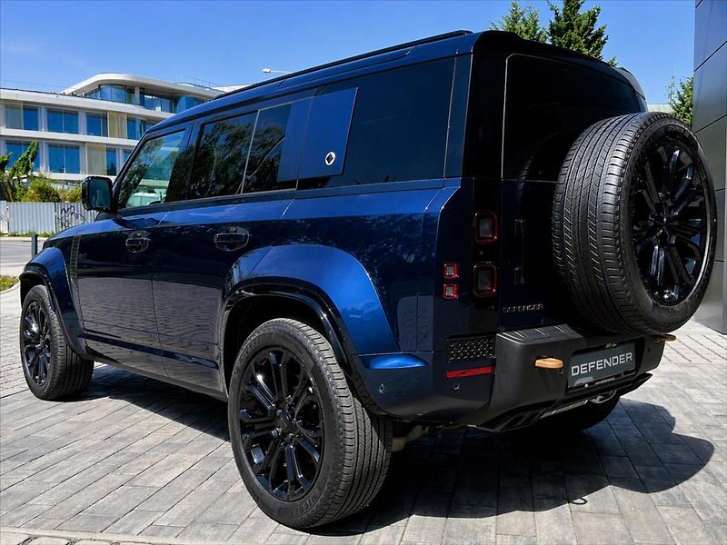 Land Rover Defender (2026) 110 V8 P635 OCTA Sargasso Blue - fotka 3 z 34