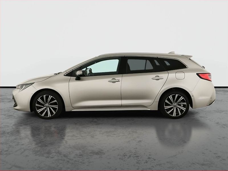 Toyota Corolla (2022) Comfort 1.8 Hybrid - fotka 3 z 15