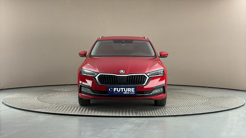 Škoda Octavia 2.0 TDI DSG Style Combi - fotka 3 z 27