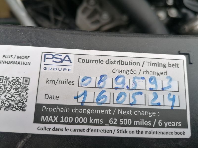 Toyota ProAce City Verso (2021) 1.2 T 7-míst Long,Shuttle - fotka 25 z 26