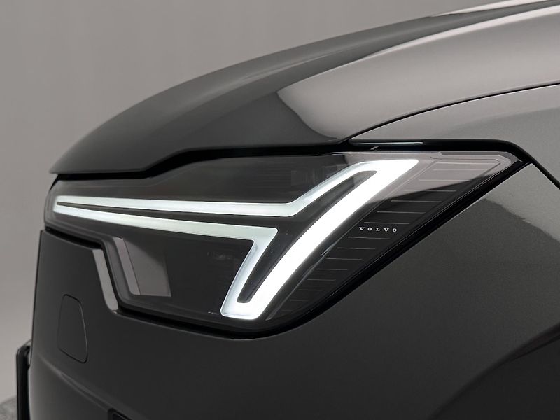 Volvo XC90 (2026) T8 AWD RECHARGE DARK PLUS 7m - fotka 20 z 25
