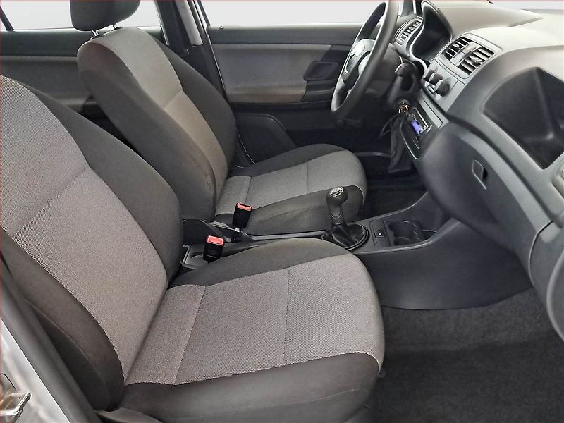 Škoda Fabia (2010) 1.2, po STK, v provozu - fotka 9 z 15