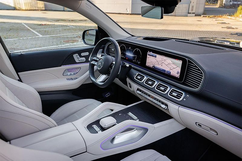 Mercedes-Benz GLS (2024) GLS 450d 4Matic AMG Line - fotka 59 z 64