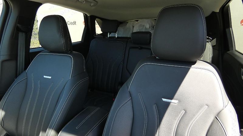 Ford Kuga 2.0 EcoBlue AWD Vignale X 8st. - fotka 7 z 25