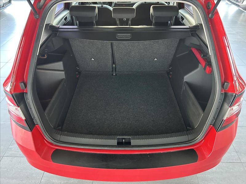 Škoda Fabia 1,0   MPI 55kW,SERVISKA,DPH - fotka 17 z 17