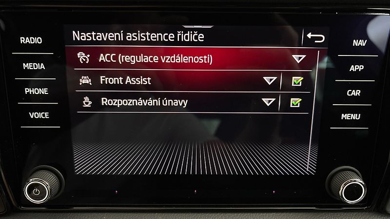 Škoda Kodiaq 2.0 TSI DSG 4x4 RS - fotka 28 z 32