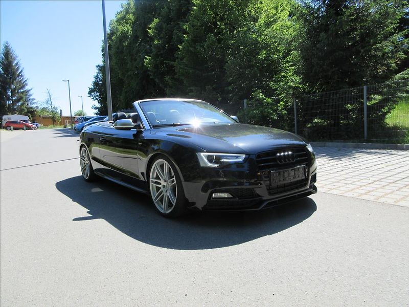 Audi A5 3,0 TDi 4x4 Navi S-Line B&O - fotka 8 z 38