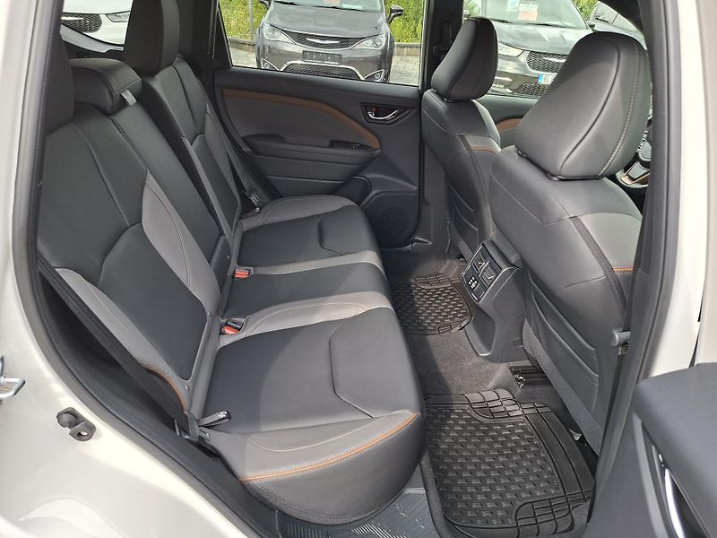 Subaru Forester (2025) 2,5 SPORT 4x4,nový model, kůže - fotka 13 z 36