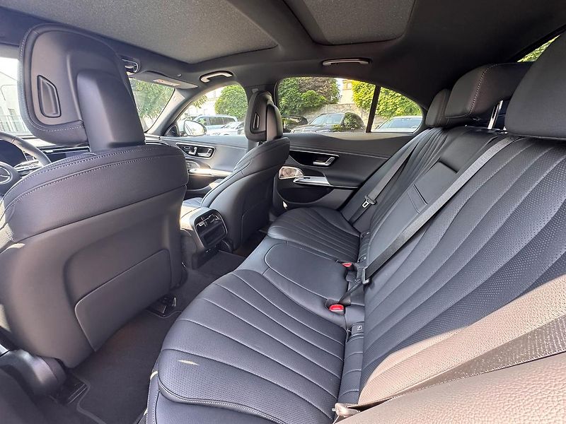 Mercedes-Benz Třídy E (2026) E 450 d 4MATIC - fotka 12 z 24