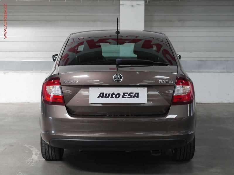 Škoda Rapid (2019) 1.0 TSi, ČR, Style - fotka 5 z 23