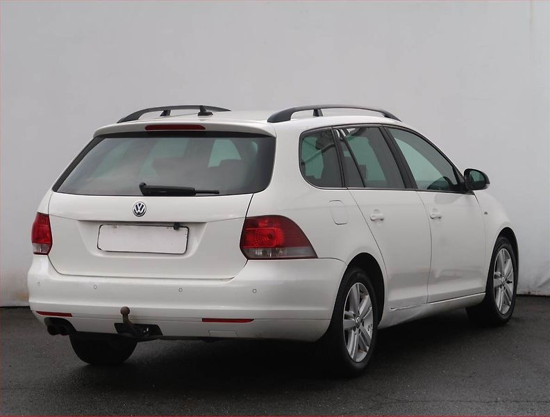 Volkswagen Golf (2013) Comfortline 2.0 TDI, Automat - fotka 5 z 20