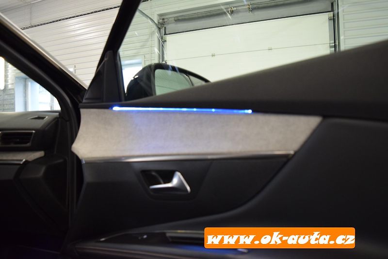 Peugeot 5008 1.5 BHDI GT LINE 7 MÍST 2021 - fotka 22 z 71