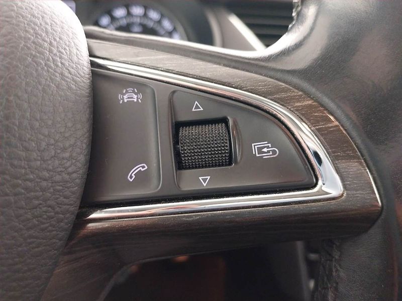 Škoda Octavia (2015) Scout 2.0 TDI, 4X4, Automat - fotka 17 z 22