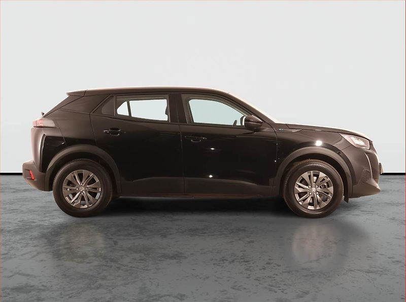 Peugeot 2008 (2022) Active 50 kWh, SoH 91% - fotka 6 z 25