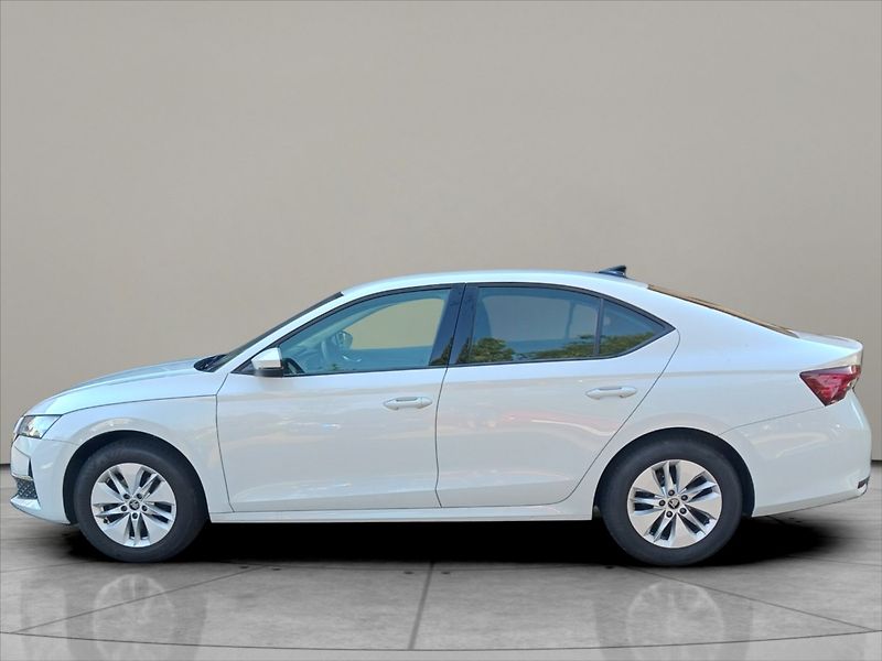 Škoda Octavia 1,5 TSI Vyhřívané př. okno Taž - fotka 4 z 27