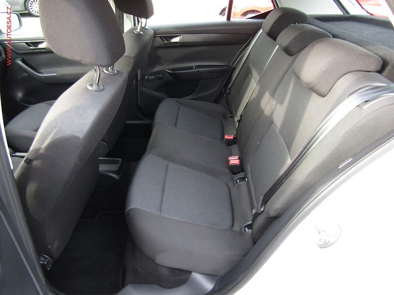 Škoda Fabia (2019) 1.0MPi, ČR, Active - fotka 10 z 16