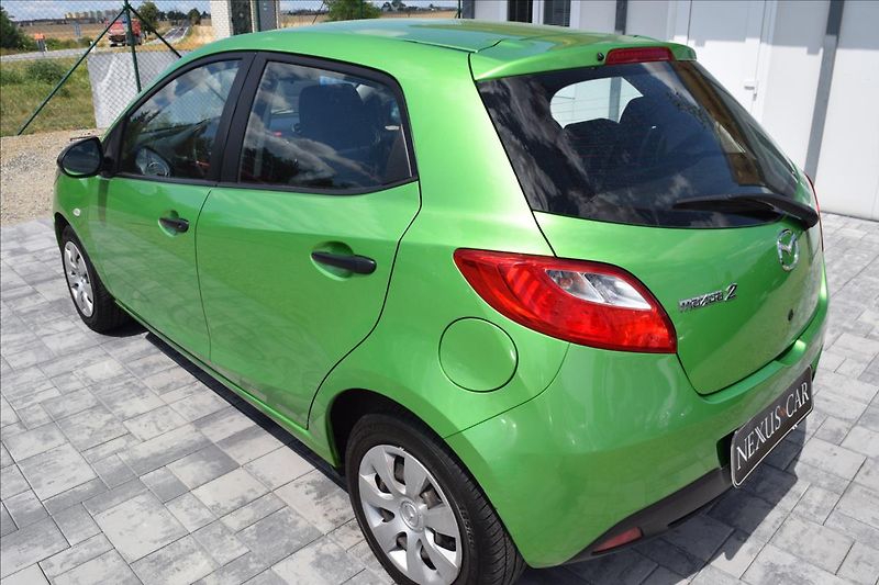 Mazda 2 1,4 I 55KW NOVÁ STK KLIMA - fotka 7 z 39
