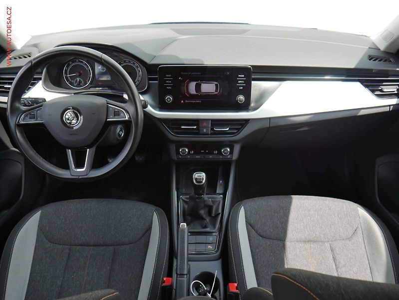 Škoda Scala (2020) 1.5TSi, 2.maj,ČR, Style, LED - fotka 8 z 21