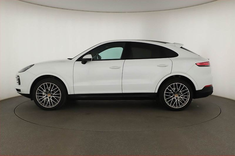 Porsche Cayenne (2022) V6 - fotka 3 z 18