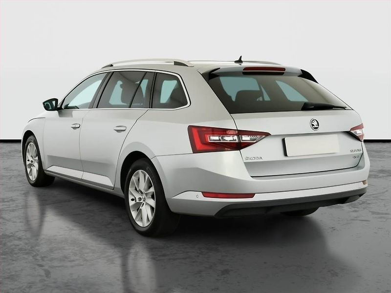 Škoda Superb (2018) Style 2.0 TDI, 4X4, Automat - fotka 4 z 17