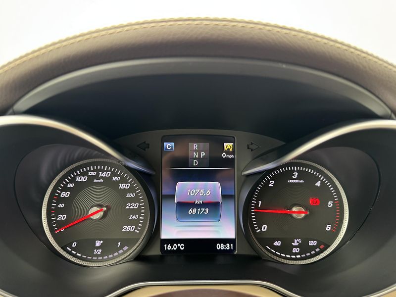 Mercedes-Benz Třídy C 250d*150kw*4x4*9-G*CZ*AMG* - fotka 19 z 45