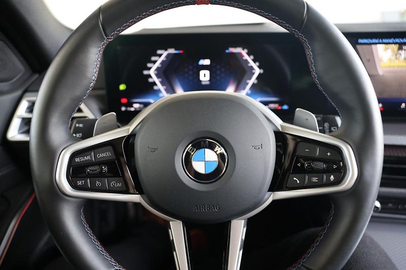 BMW Řada 3 M340d xDrive Touring - fotka 27 z 31