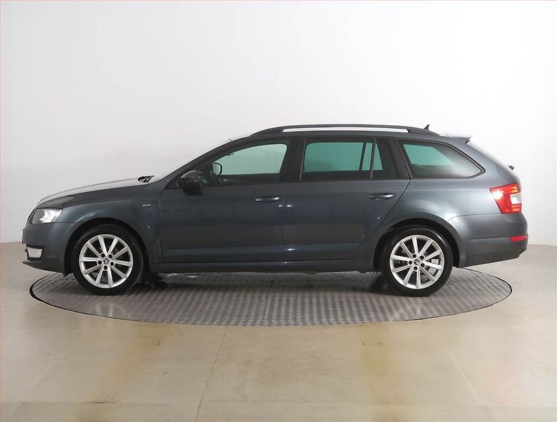 Škoda Octavia (2016) 1.6 TDI, Navi, Tempomat - fotka 3 z 17