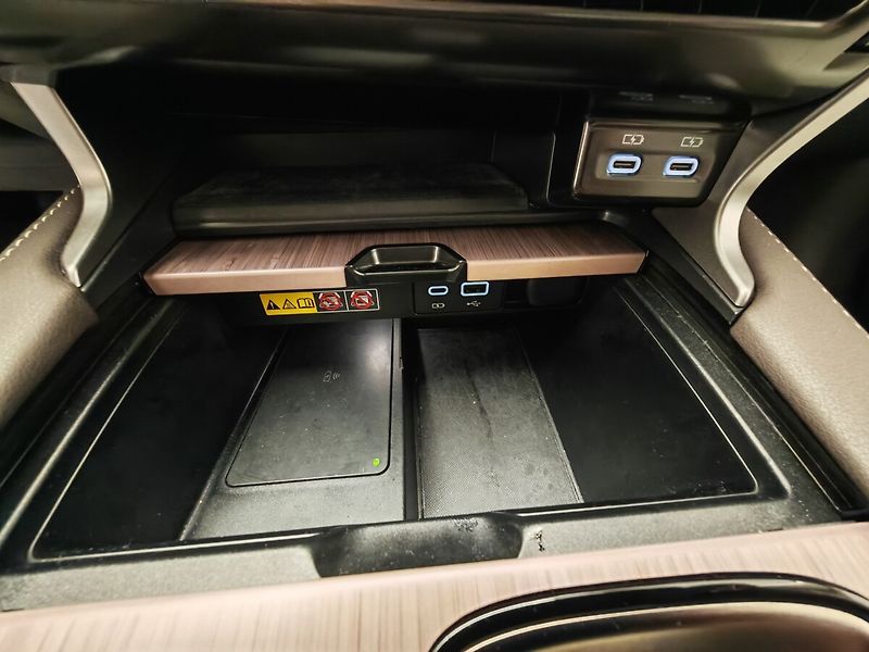 Lexus RX 450h plus RX 450h+ Luxury - fotka 46 z 50