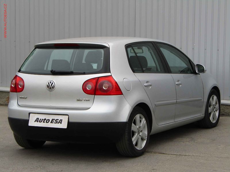 Volkswagen Golf (2003) 2.0 TDi, STK4/28 - fotka 4 z 12