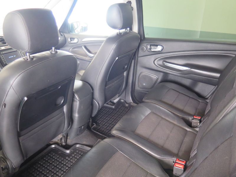 Ford Galaxy (2013) 2.0TDCi Navi Výhře Klima 7Míst - fotka 13 z 23