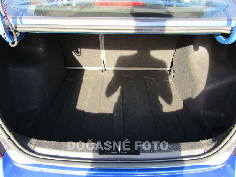Chevrolet Aveo (2012) 1.3 i, 1.maj,ČR, Klima - fotka 7 z 19
