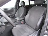 Volkswagen Arteon Shooting Brake R-Line 2,0 TDI DSG 4MOTION - náhled 17
