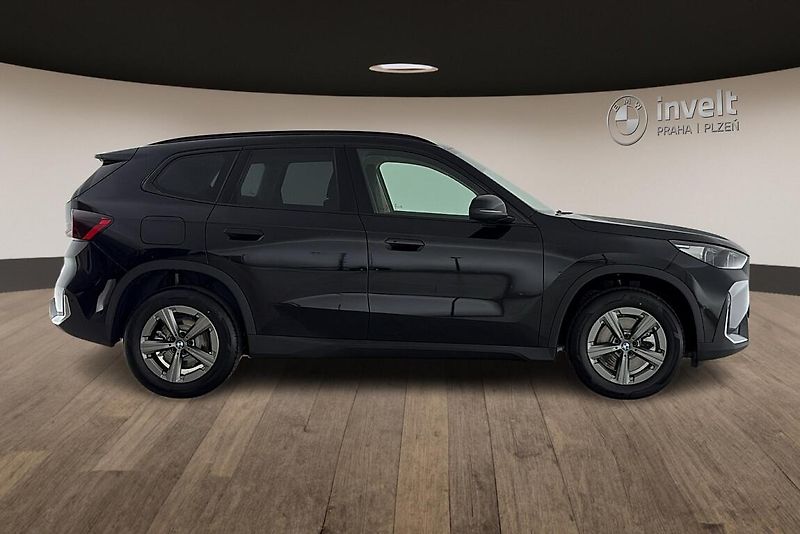 BMW X1 xDrive23d - fotka 2 z 24