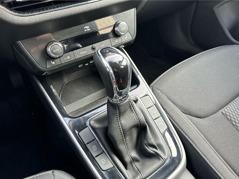 Škoda Fabia Style 1.0 TSI 81kW DSG - fotka 18 z 21