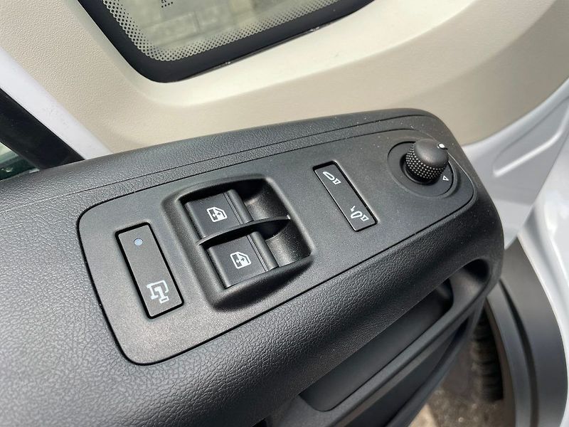 Toyota Proace Max Full Electric (110kWh) - fotka 12 z 25